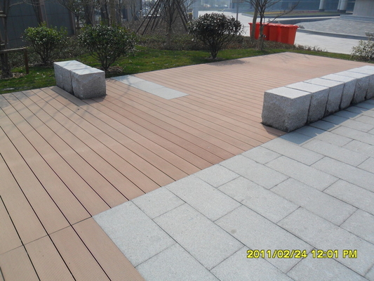 ضد خوردگی WPC Teak Deck Hollow WPC Decking مقاوم در سایش