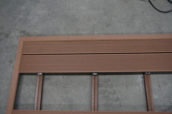 ضد خوردگی WPC Teak Deck Hollow WPC Decking مقاوم در سایش